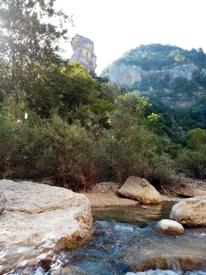 La Canopee Barret-sur-Meouge エクステリア 写真